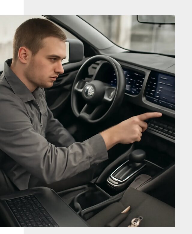 Русификация автомобиля Nissan N7 под ключ в Шумерле официально